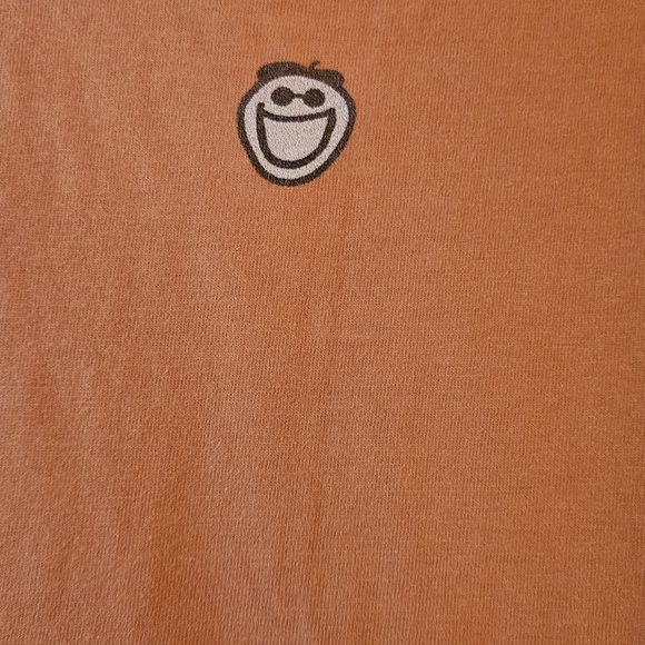 Life is Good T- Shirt. EUC - Picture 5 of 5